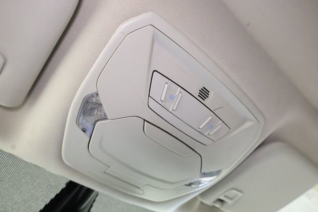 Used 2017 Ford Escape Titanium image 27