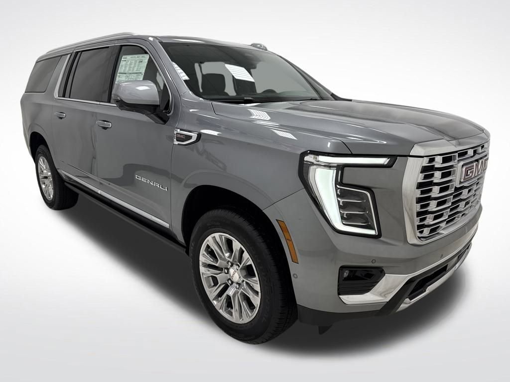 New 2026 GMC Yukon XL Denali w/ Sun & Power Step Package image 3