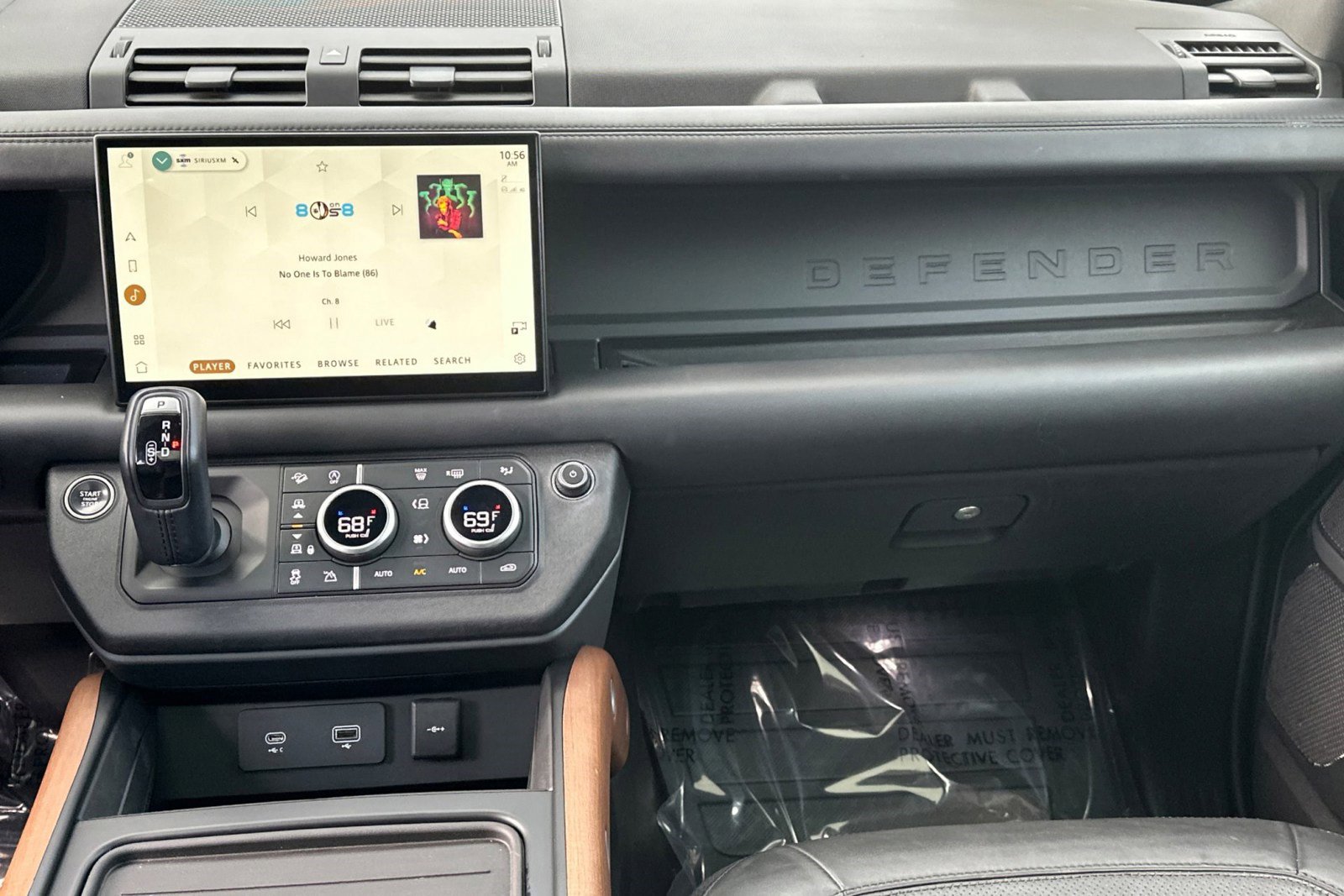 Used 2024 Land Rover Defender 110 X image 29