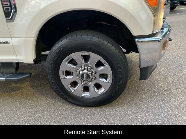 Used 2017 Ford F250 Lariat w/ Lariat Ultimate Package AWD/4WD image 28