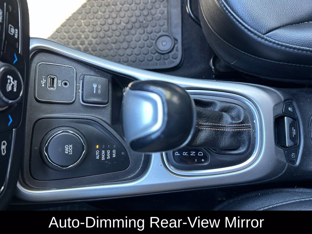 Used 2019 Jeep Compass Latitude w/ Popular Equipment Group AWD/4WD image 20