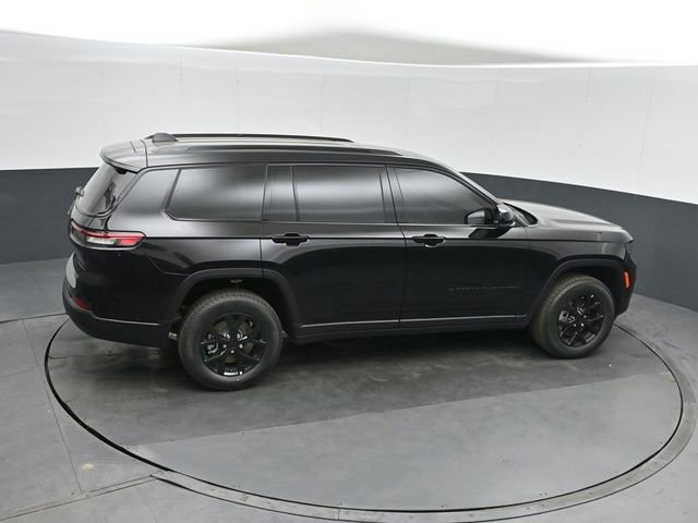New 2025 Jeep Grand Cherokee L Altitude image 31