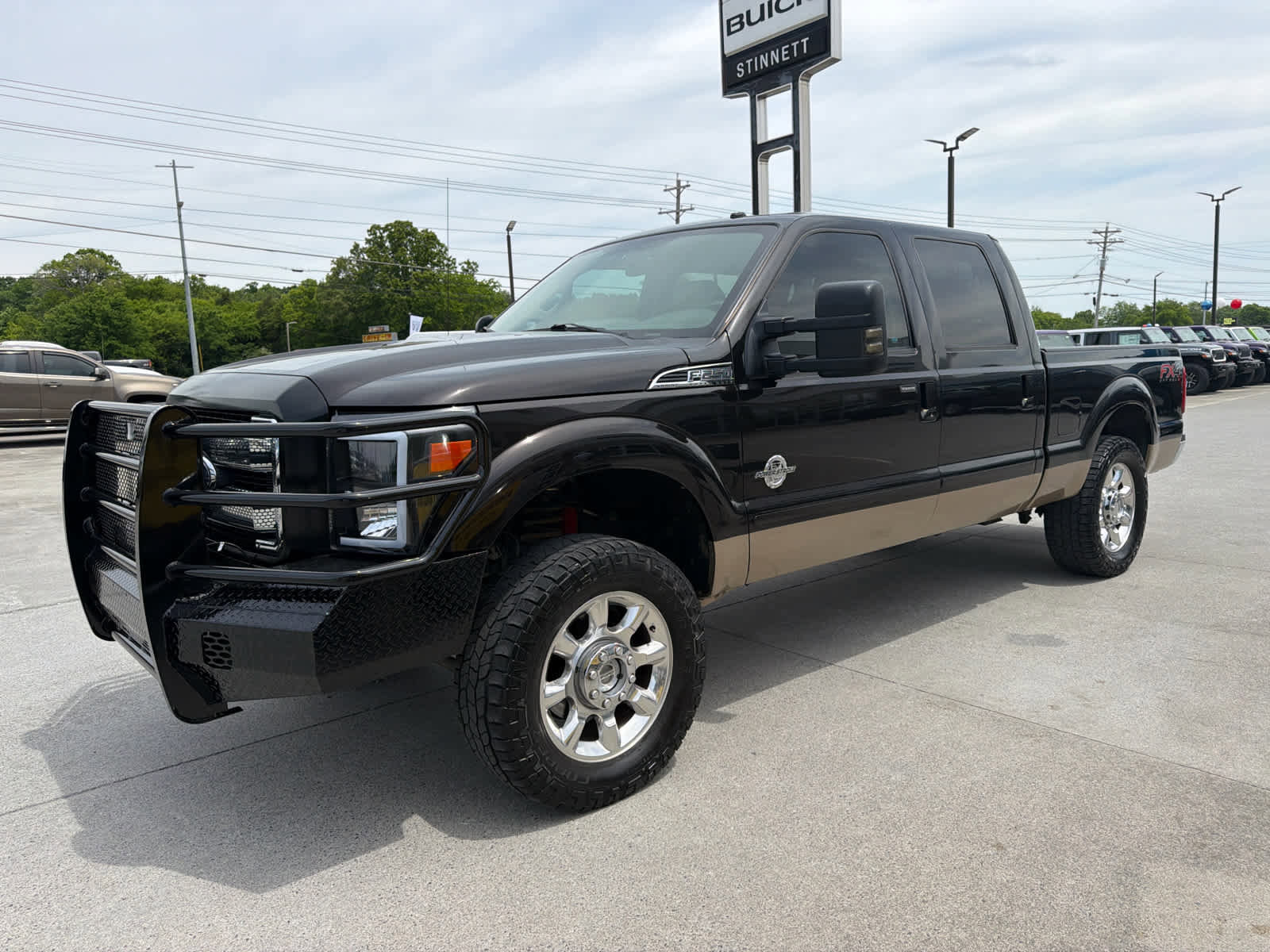 Used 2014 Ford F250 Lariat w/ Lariat Ultimate Package AWD/4WD image 2