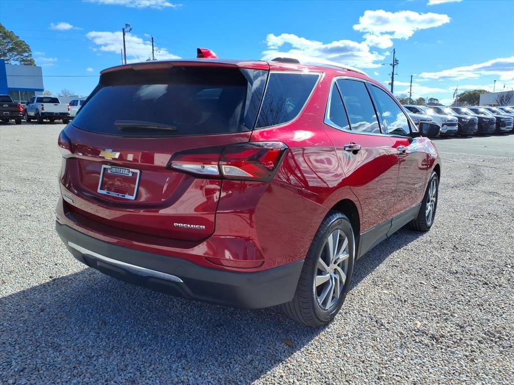 Used 2023 Chevrolet Equinox Premier image 9