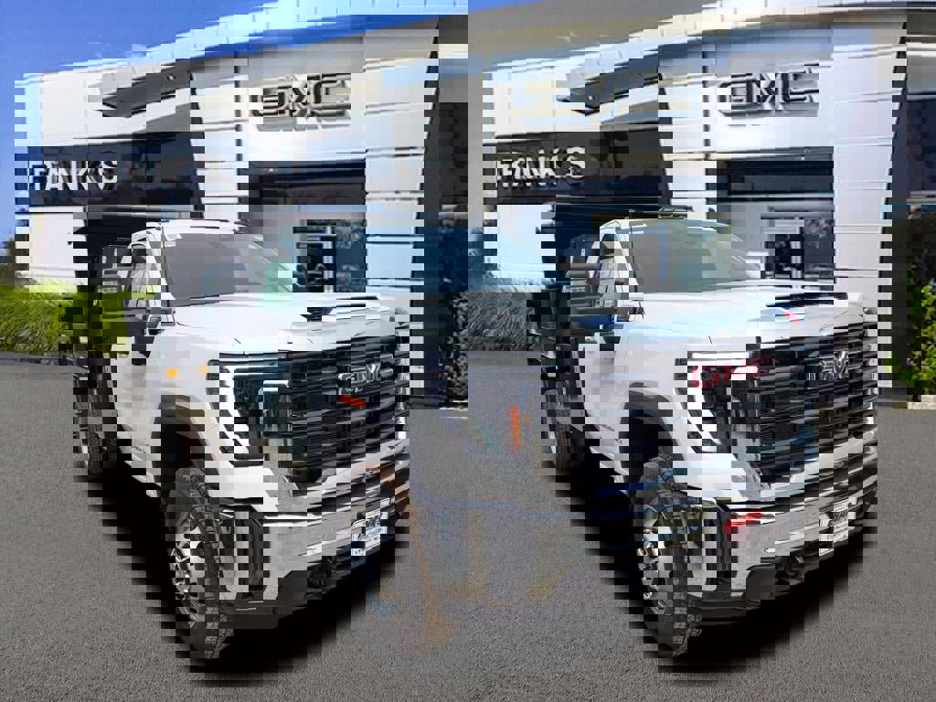 New 2025 GMC Sierra 3500 Pro w/ Convenience Package image 1