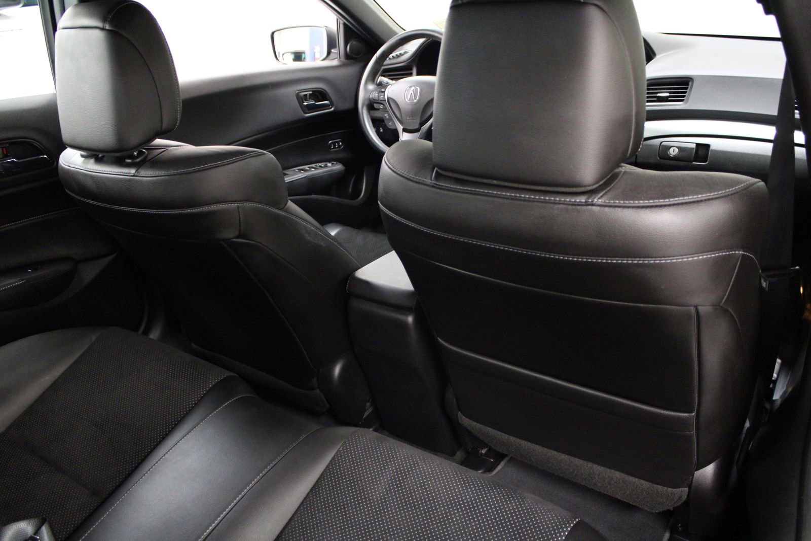 Used 2017 Acura ILX w/ Technology Plus & A-SPEC image 14