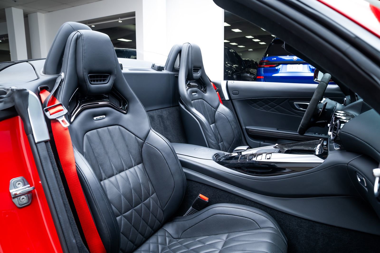 Used 2020 Mercedes-Benz AMG GT R image 25