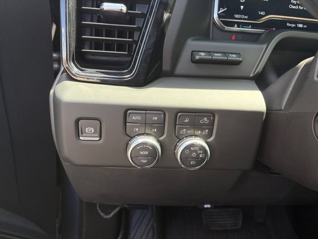Used 2024 GMC Sierra 1500 AT4X AWD/4WD image 5