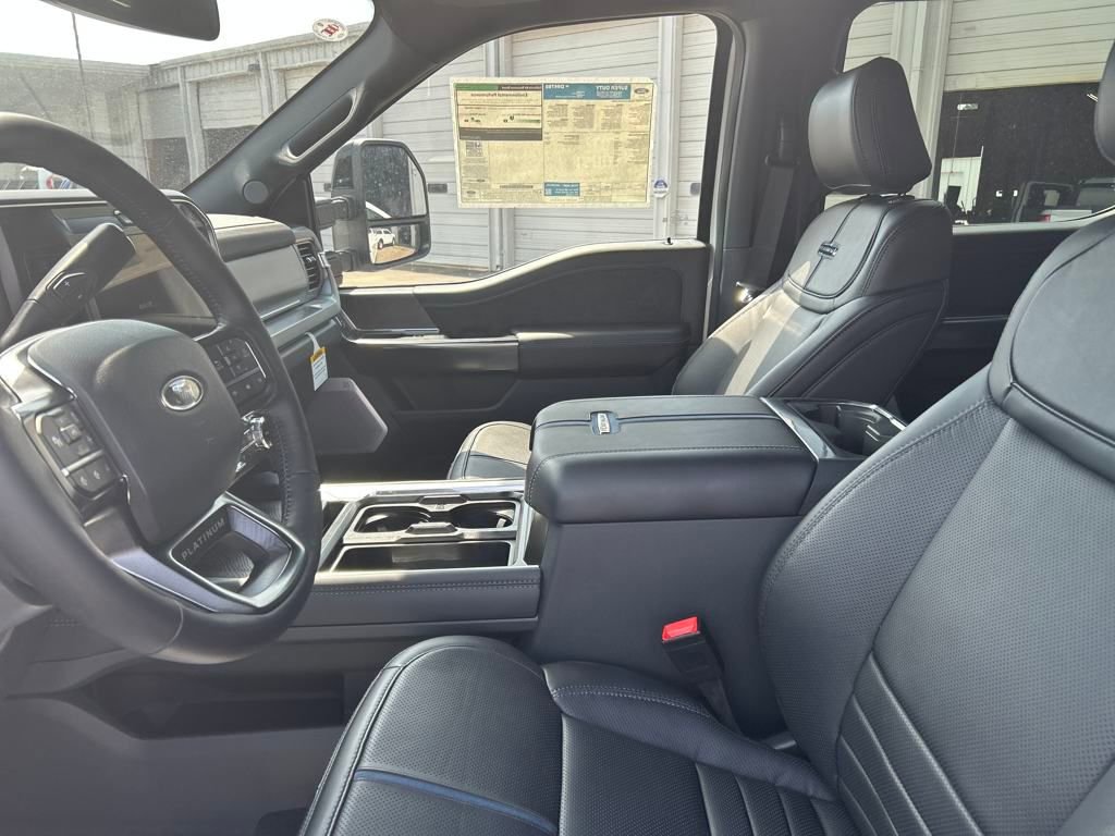New 2025 Ford F250 Platinum w/ FX4 Off-Road Package image 25