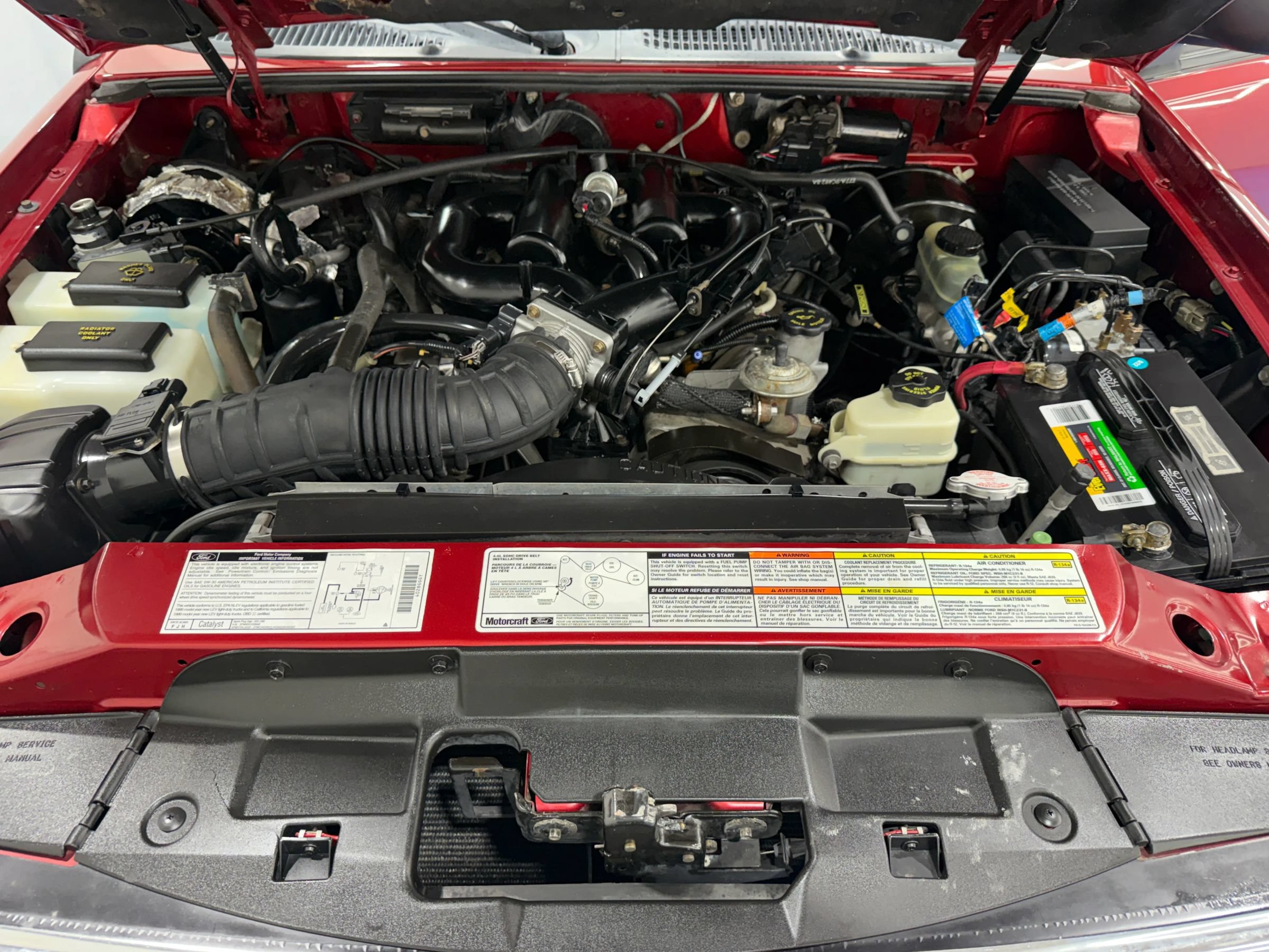 Used 1999 Ford Explorer 4WD 4-Door image 33