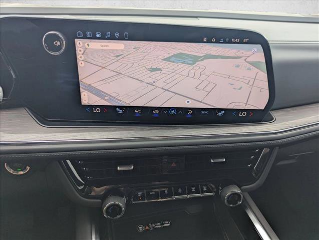 New 2026 Chevrolet Suburban Z71 w/ Comfort Package image 15