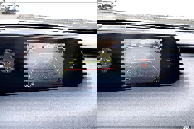 Used 2019 Lexus UX 250h w/ Premium Package image 21