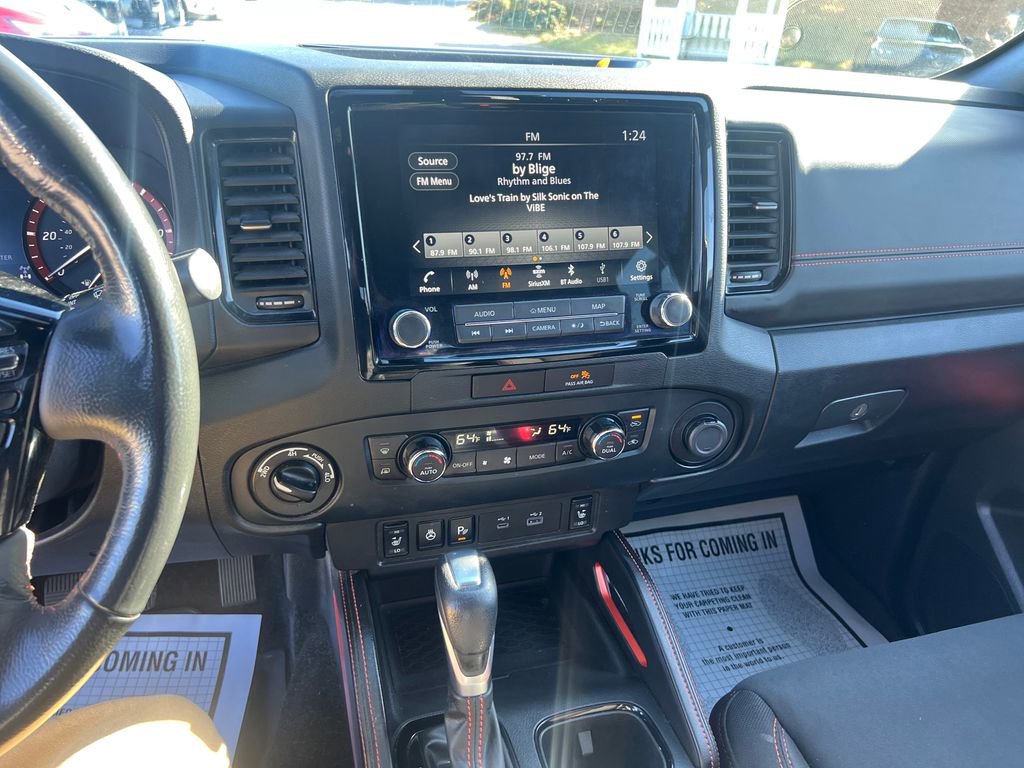 Used 2022 Nissan Frontier PRO-4X image 19