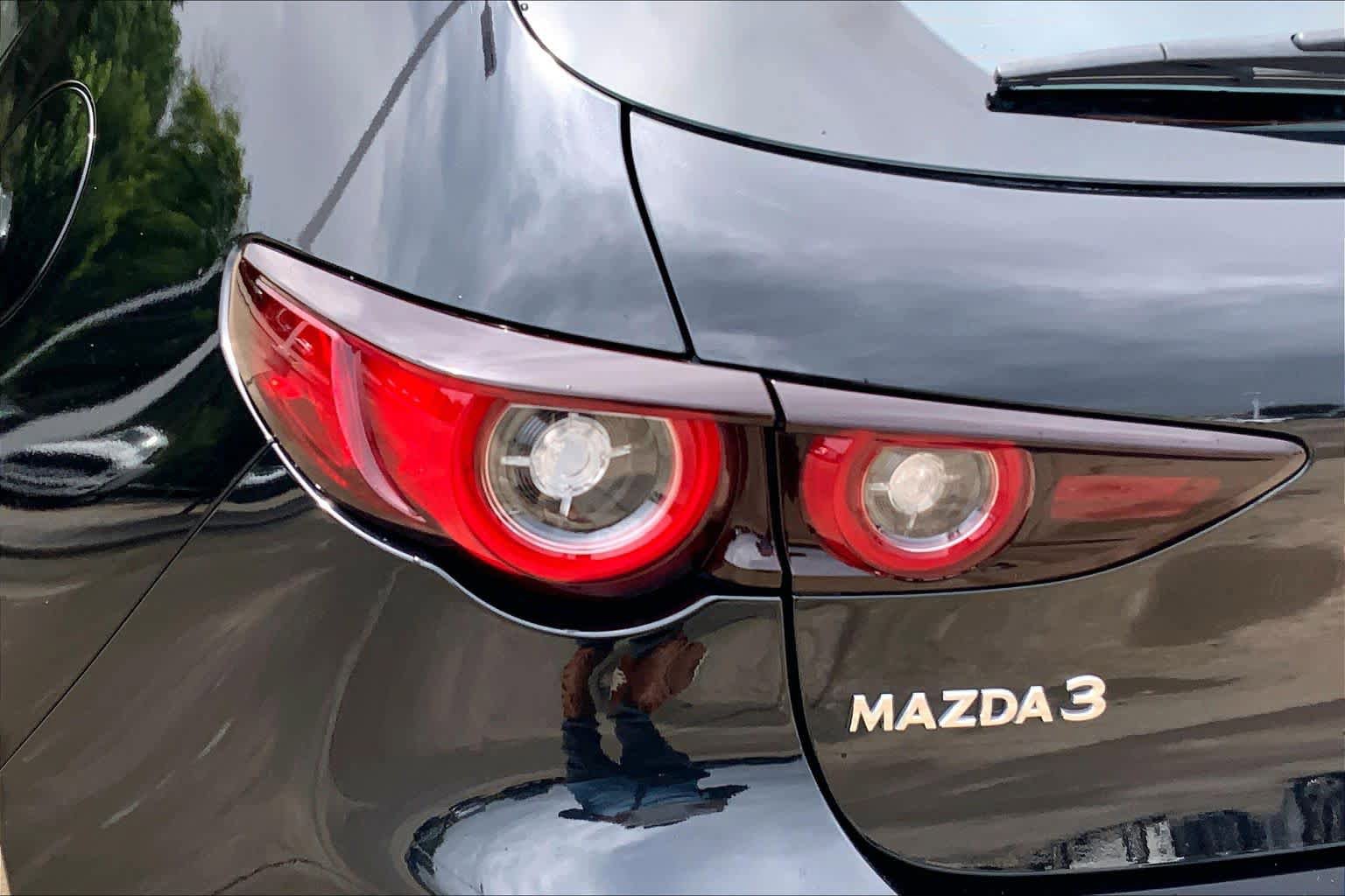 Used 2025 MAZDA MAZDA3 s FWD image 28