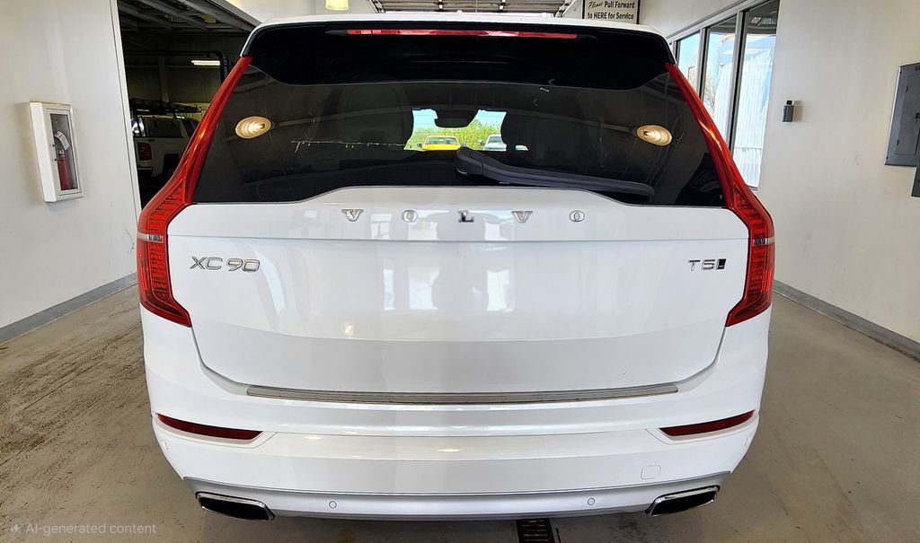 Used 2021 Volvo XC90 T5 Momentum w/ Climate Package AWD/4WD image 7
