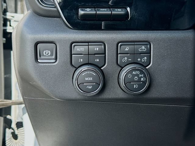 Certified 2024 Chevrolet Silverado 1500 ZR2 w/ Technology Package AWD/4WD image 23