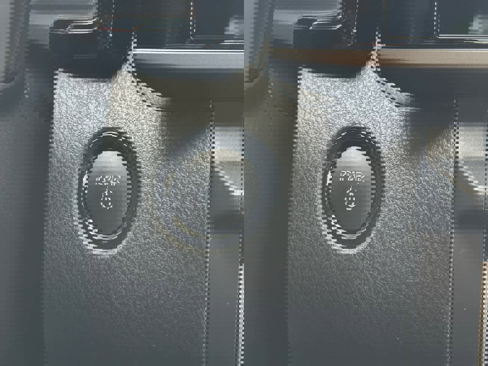 Used 2025 Toyota Camry XLE image 6