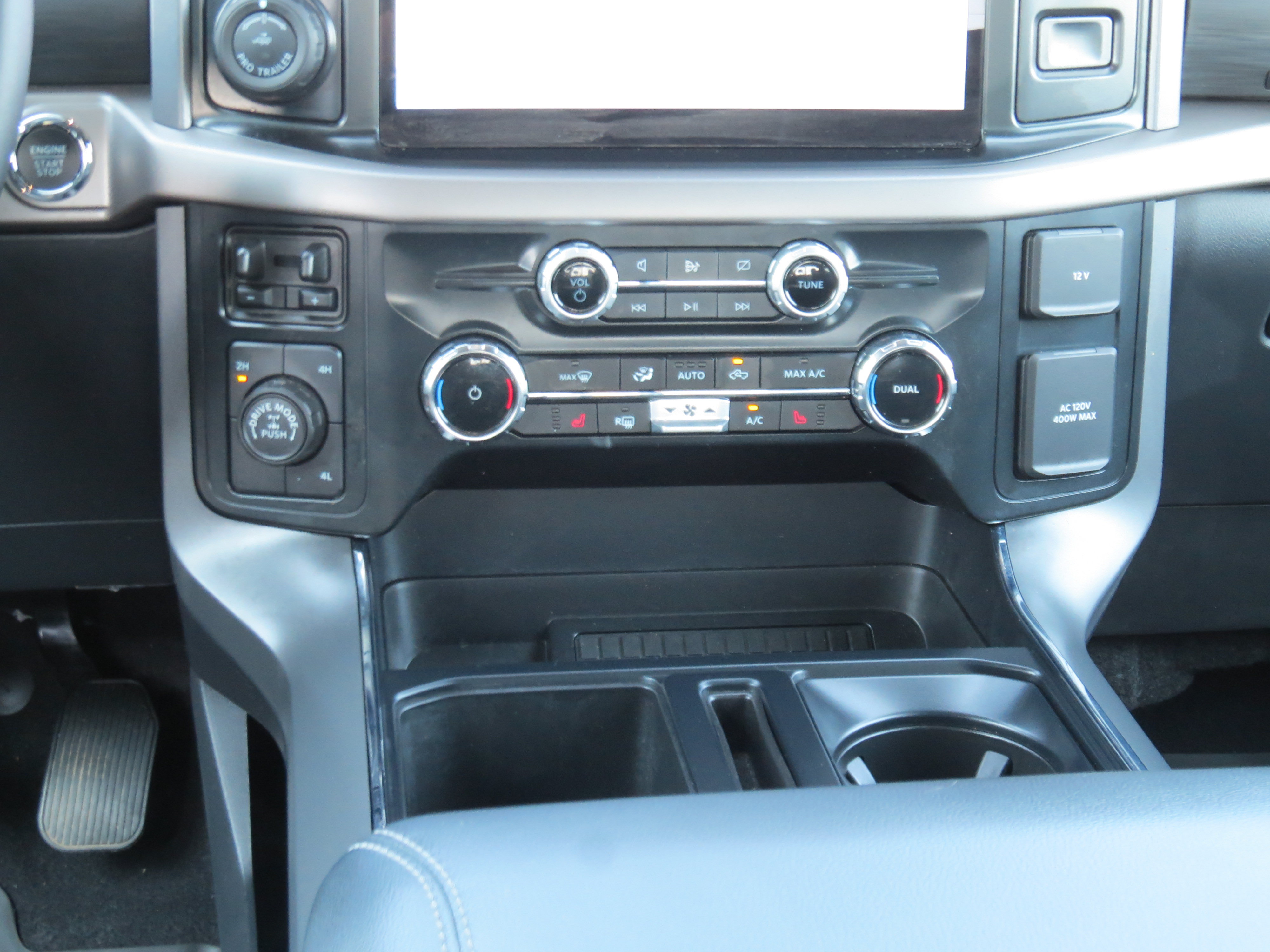 Used 2024 Ford F150 XLT w/ Equipment Group 302A MID AWD/4WD image 21