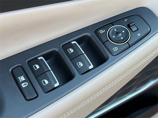 Used 2020 Hyundai Santa Fe Limited image 22