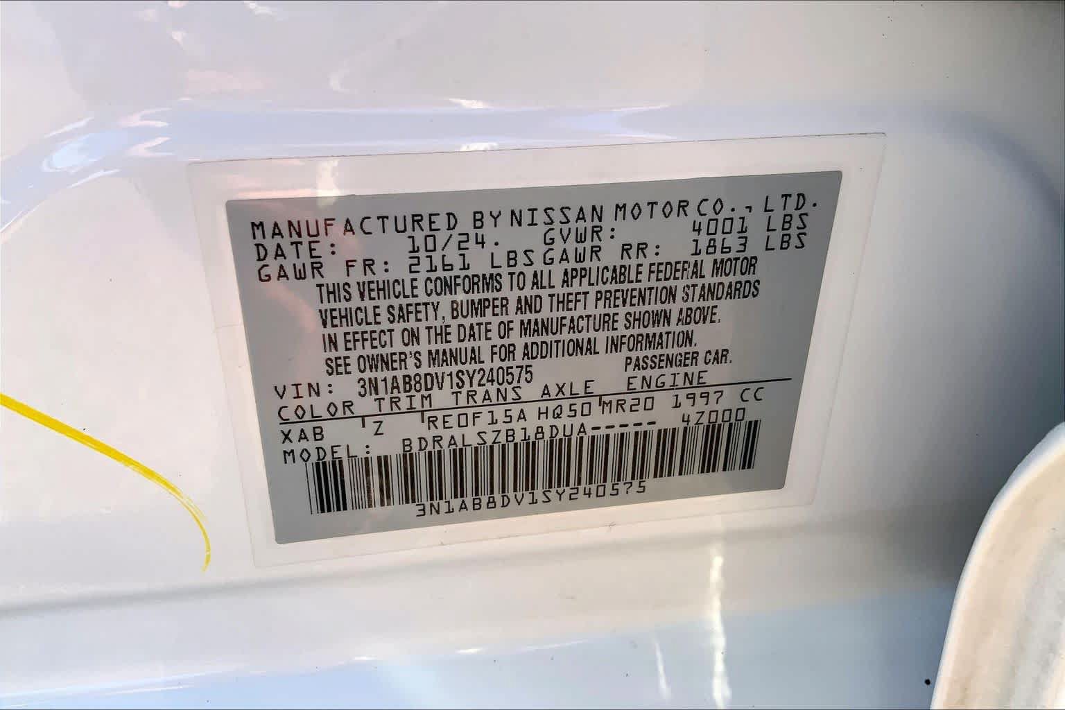 Used 2025 Nissan Sentra SR w/ SR Premium Package FWD image 37
