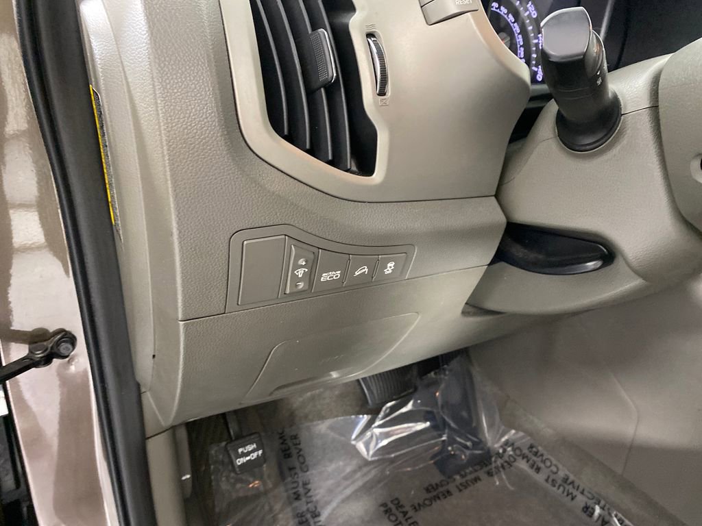 Used 2015 Kia Sportage LX image 12