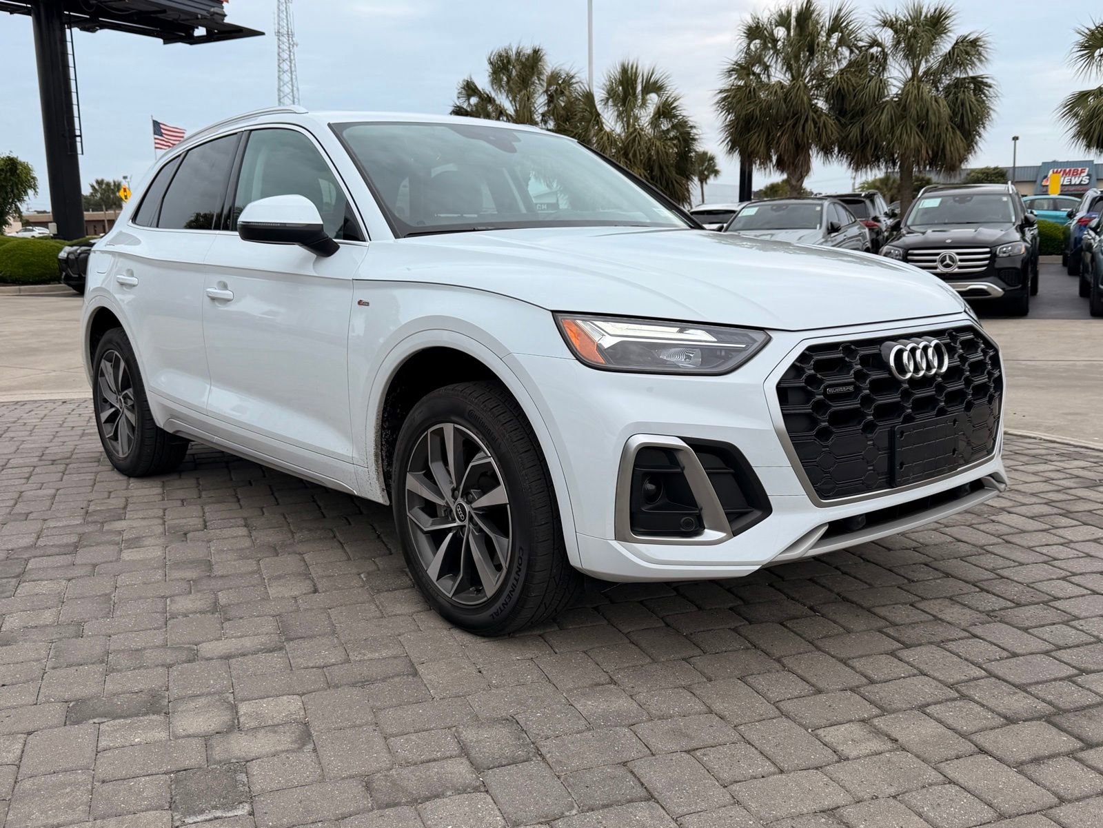 Used 2022 Audi Q5 2.0T Premium AWD/4WD image 6