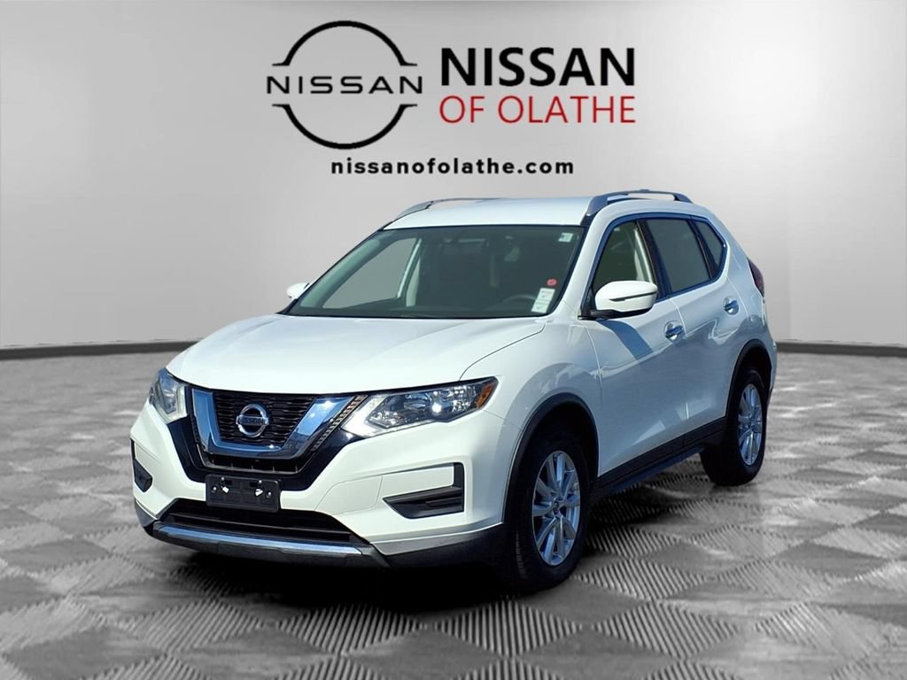 Used 2017 Nissan Rogue SV