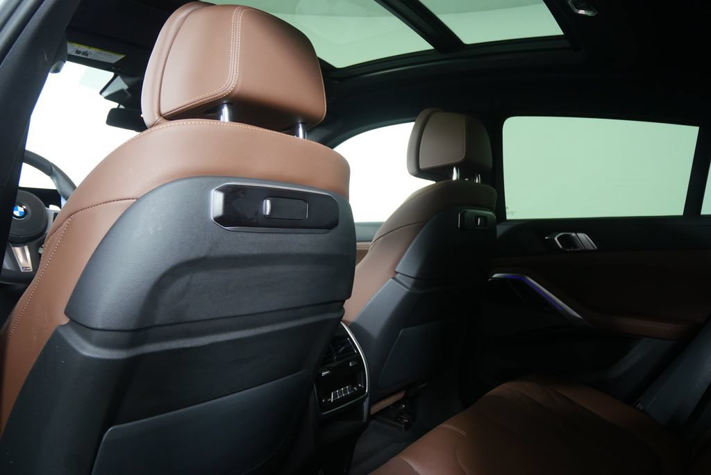 Certified 2025 BMW X6 xDrive40i AWD/4WD image 15