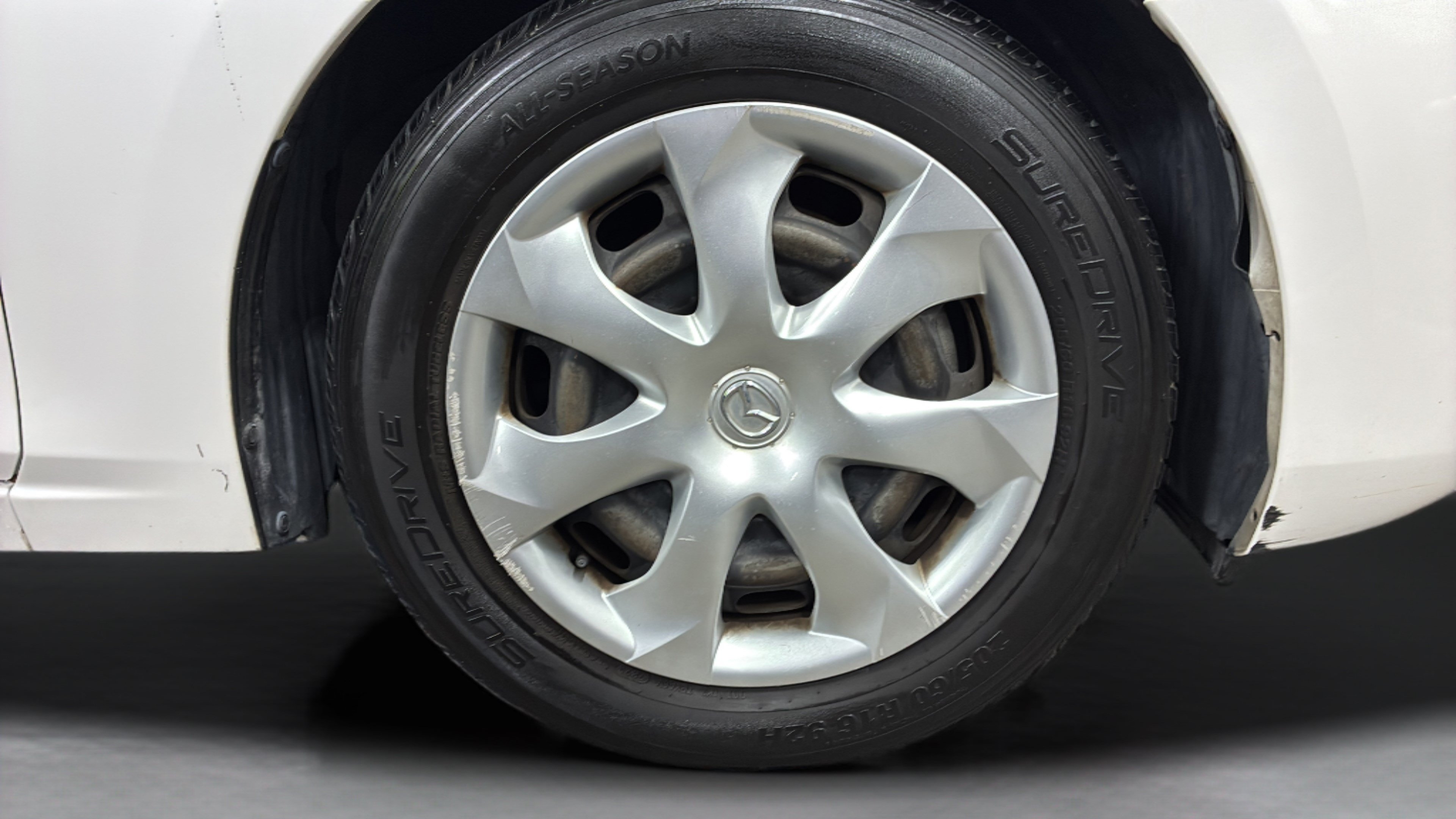 Used 2017 MAZDA MAZDA3 Sport FWD image 13