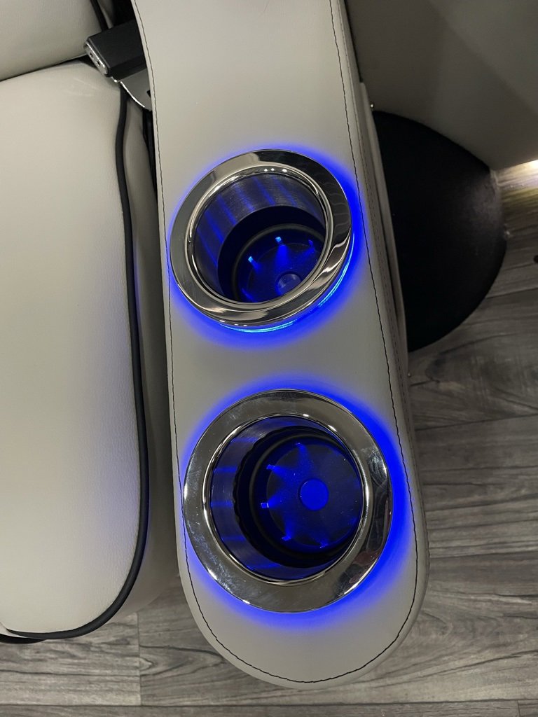 Used 2024 Mercedes-Benz Sprinter 3500 image 56