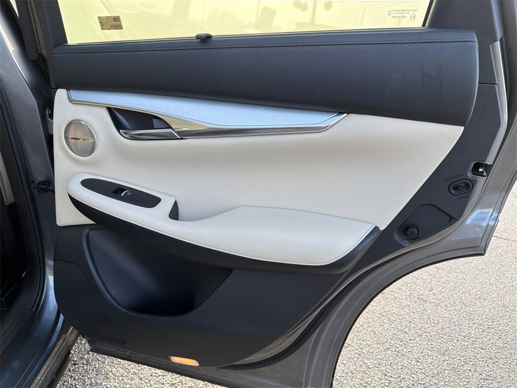 Used 2020 INFINITI QX50 Sensory w/ Proactive Package image 16