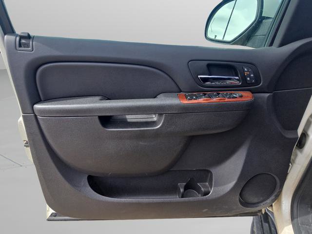 Used 2012 GMC Yukon SLT w/ SLT-2 Equipment Package image 34