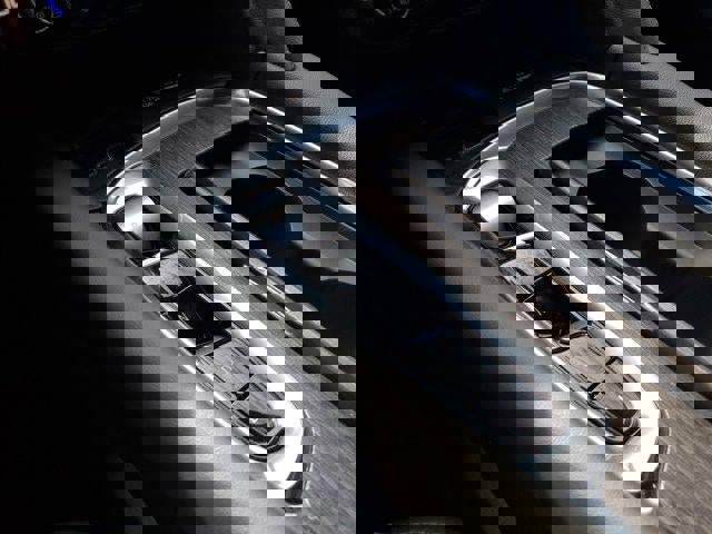 Used 2024 Buick Enclave Avenir w/ Avenir Technology Package image 27