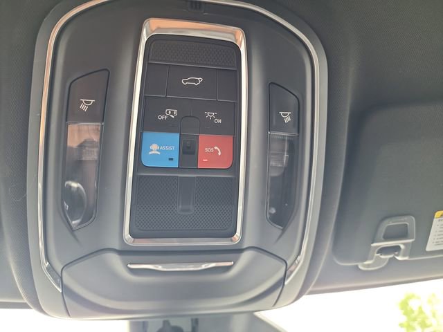 Used 2023 Jeep Grand Cherokee L Laredo image 21