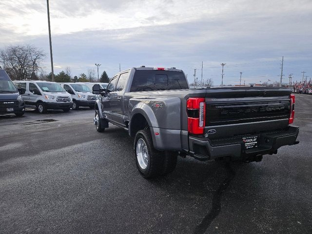 Used 2025 Ford F450 Platinum image 9