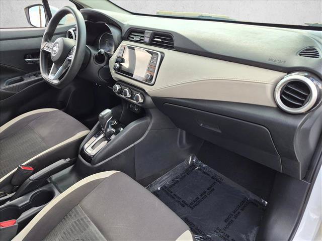Used 2021 Nissan Versa SV FWD image 26