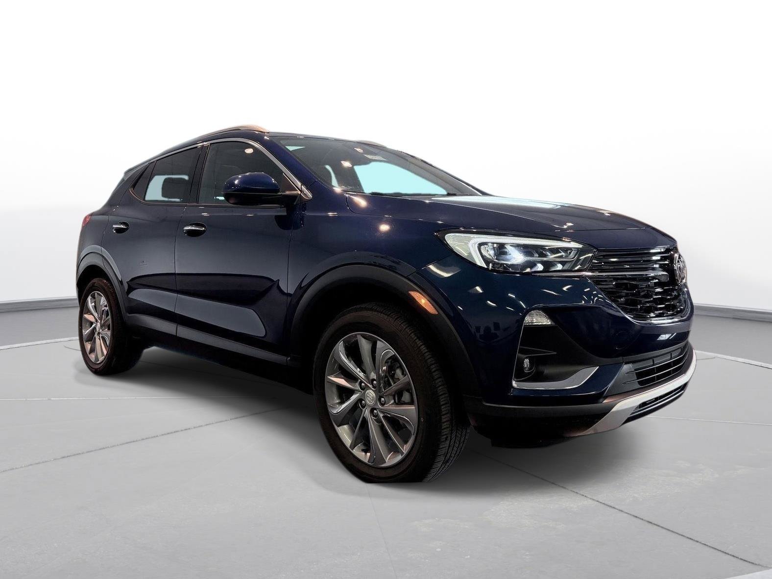 Used 2023 Buick Encore GX Essence w/ Experience Buick Package AWD/4WD image 9