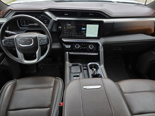 Used 2024 GMC Sierra 2500 Denali w/ Denali Reserve Package AWD/4WD image 14