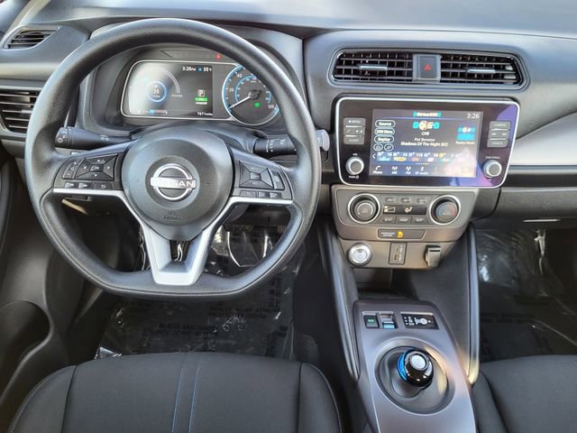 Used 2025 Nissan Leaf S image 2