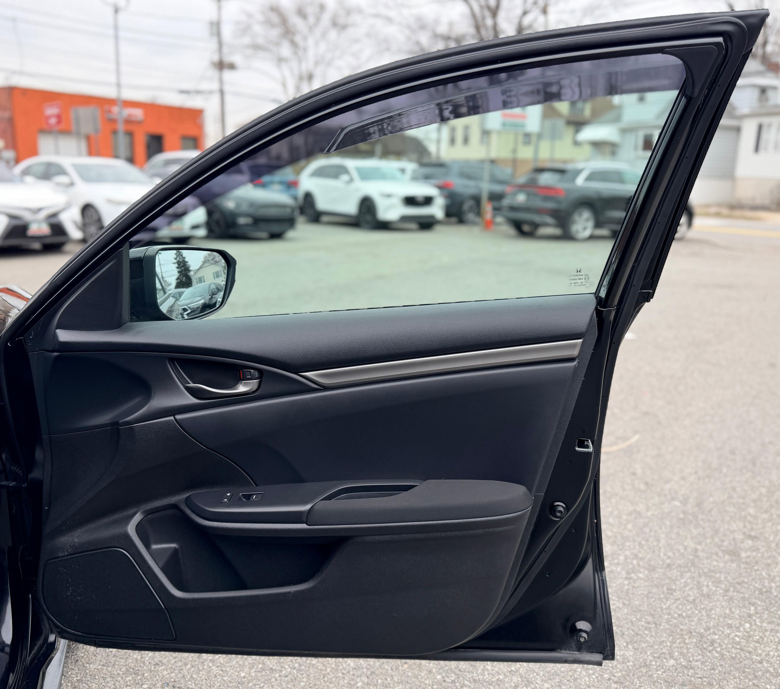 Used 2019 Honda Civic Sport image 27