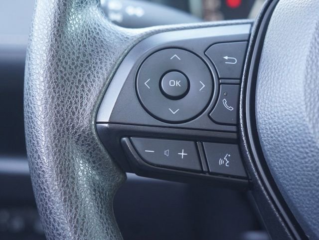 Certified 2024 Toyota RAV4 LE AWD/4WD image 17
