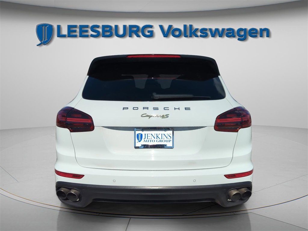 Used 2017 Porsche Cayenne S Platinum image 10