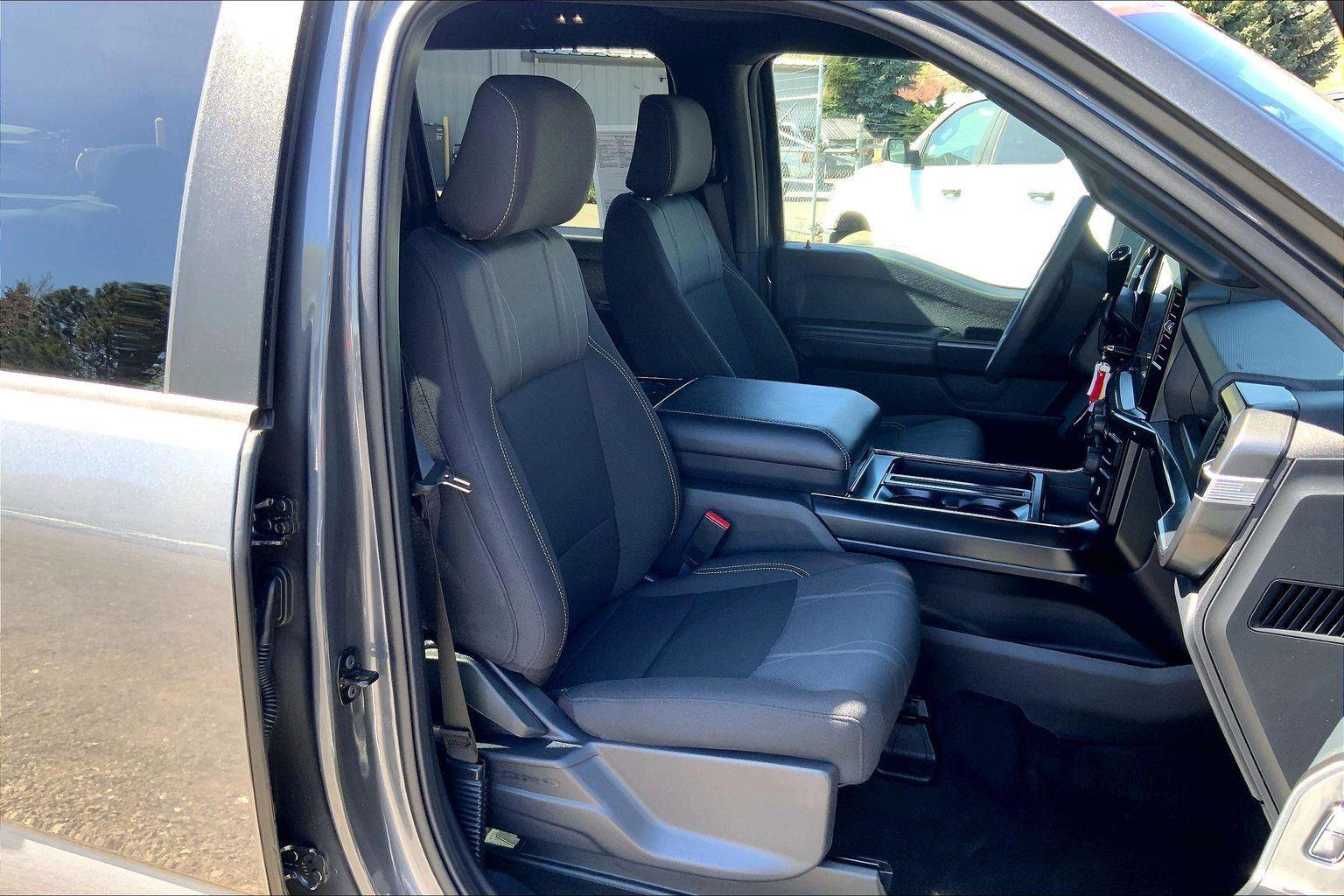 Used 2025 Ford F150 STX image 7