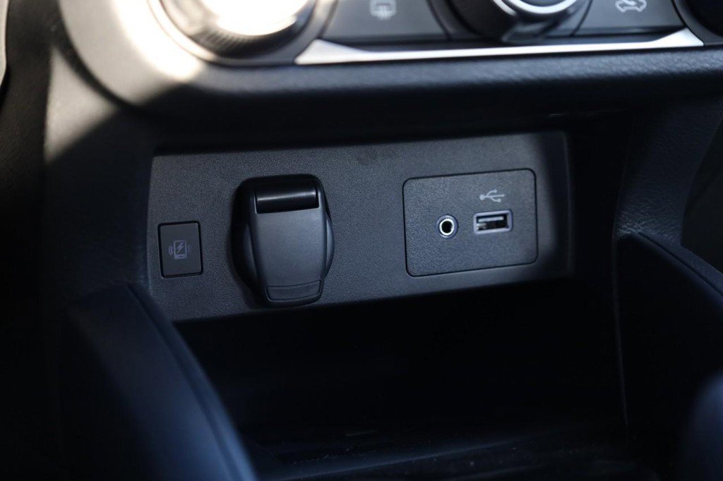 New 2025 Nissan Versa SV w/ Trunk Package image 14