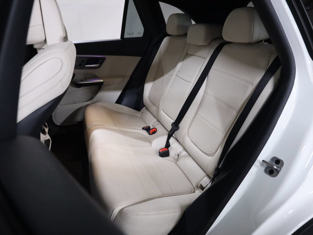 Certified 2024 Mercedes-Benz GLC 300 4MATIC image 45