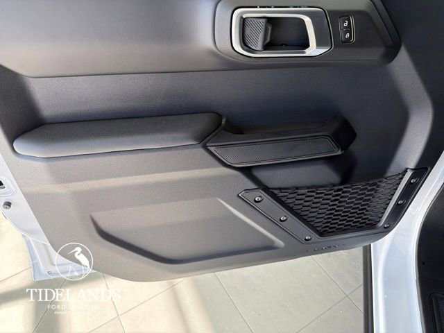 New 2025 Ford Bronco Badlands image 13