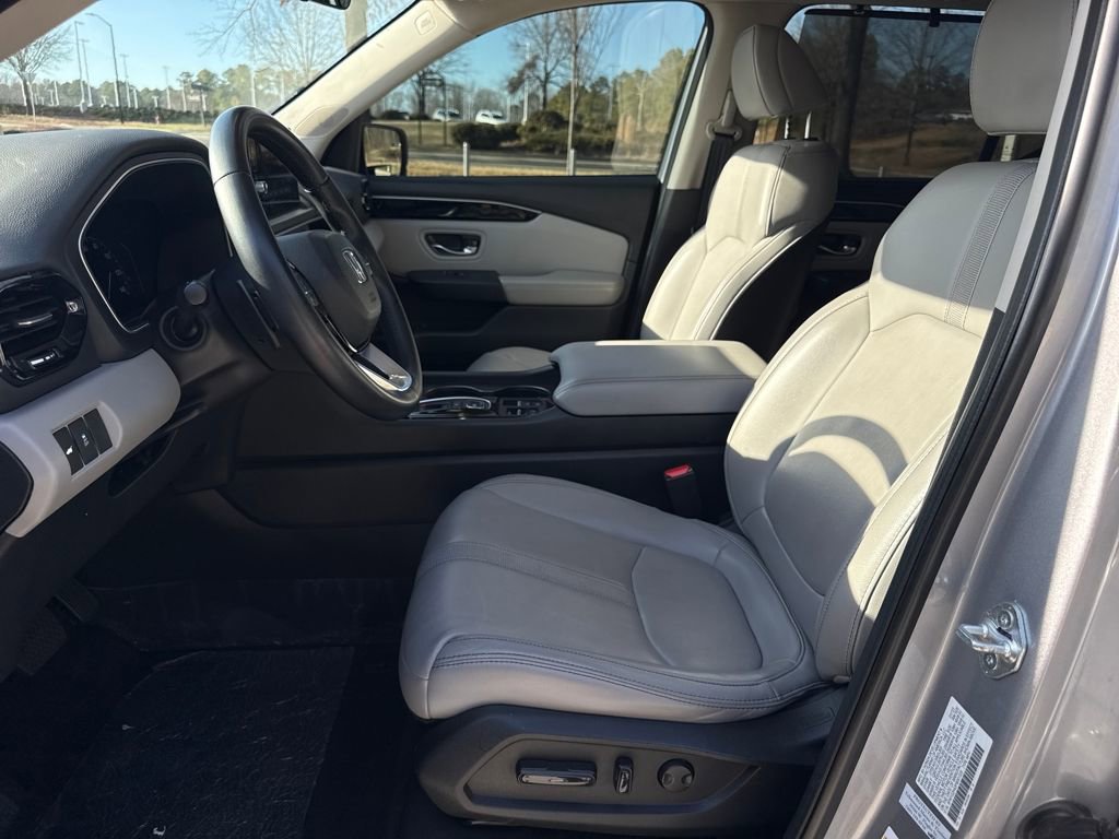 Used 2023 Honda Pilot EX-L image 13