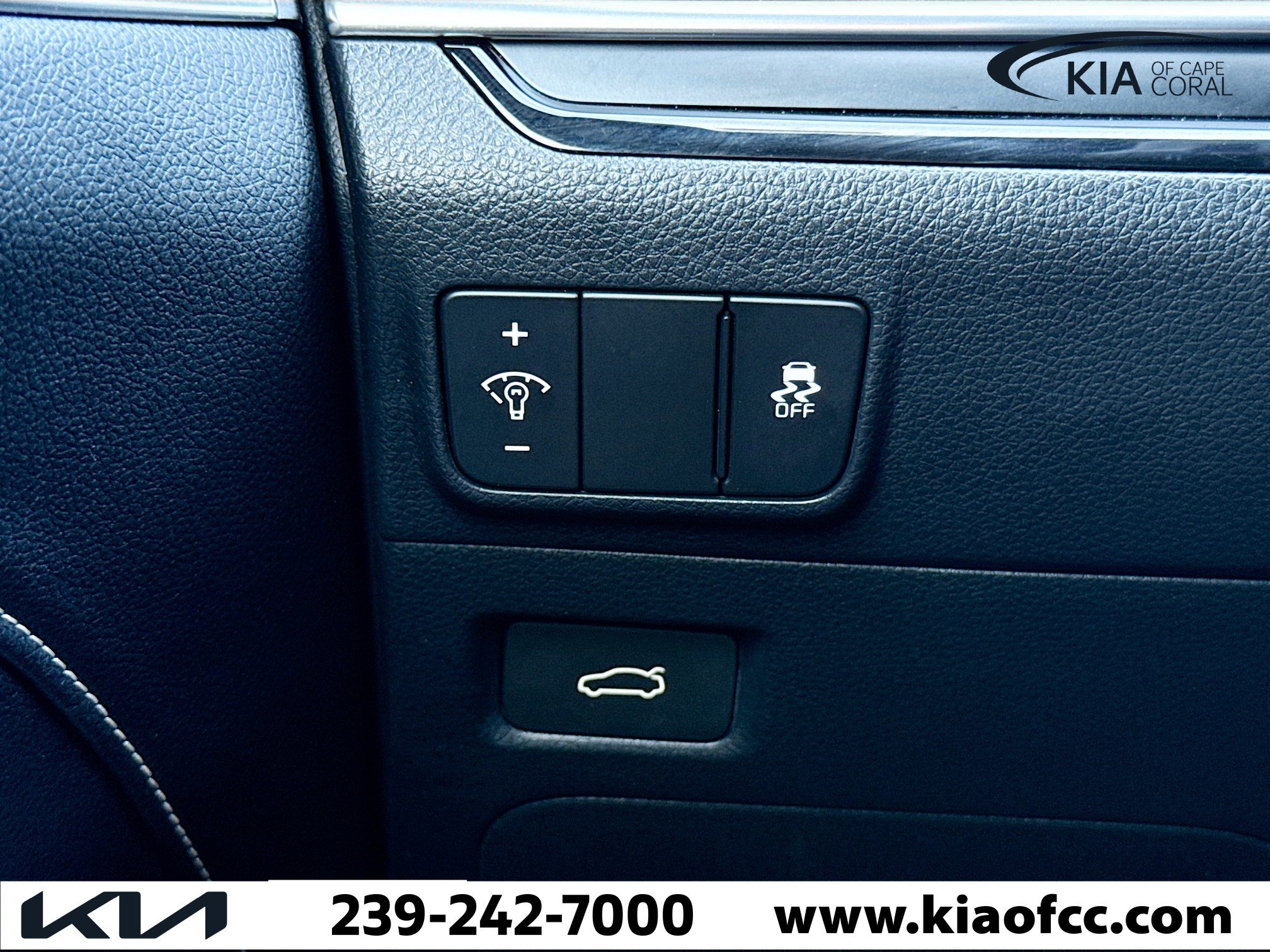 Certified 2025 Kia K5 GT-Line w/ GT-Line Premium Package image 32