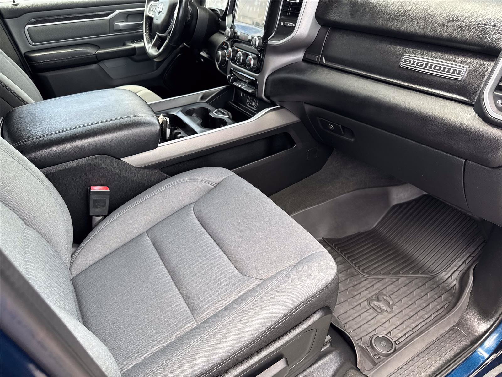 Used 2022 RAM 1500 Big Horn AWD/4WD image 35