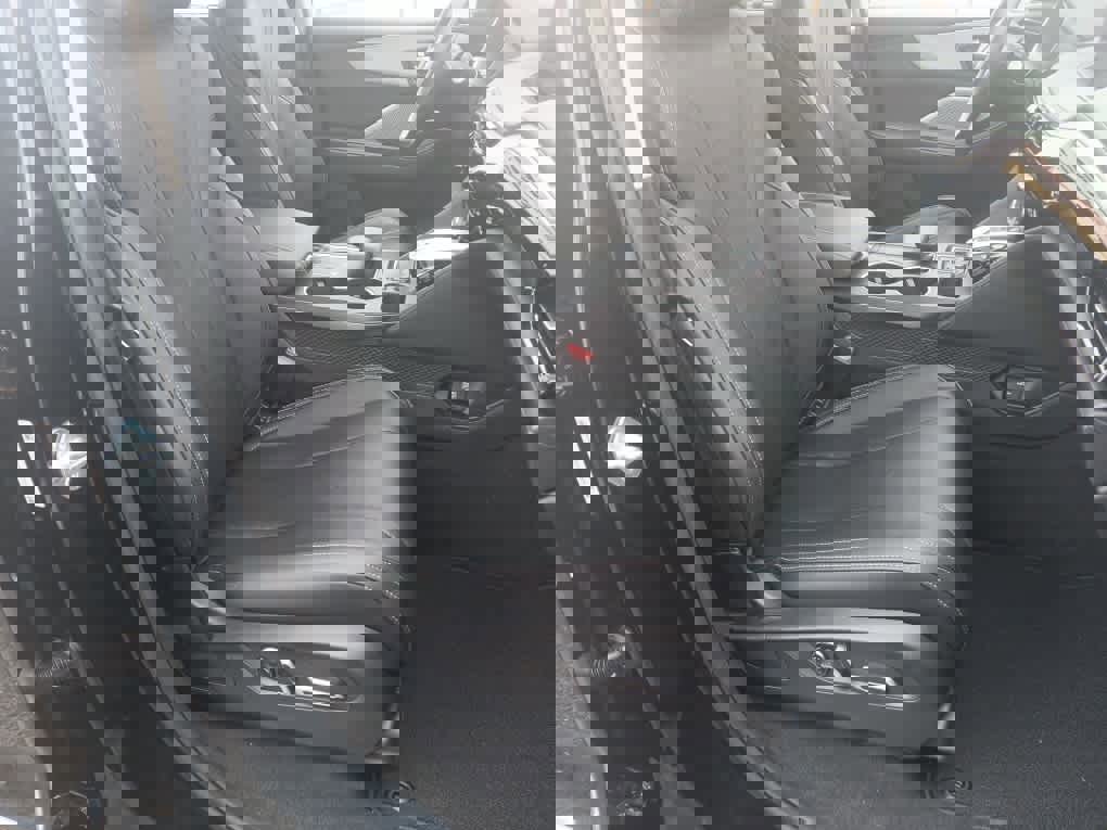 Used 2023 Acura MDX SH-AWD w/ Technology Package image 12